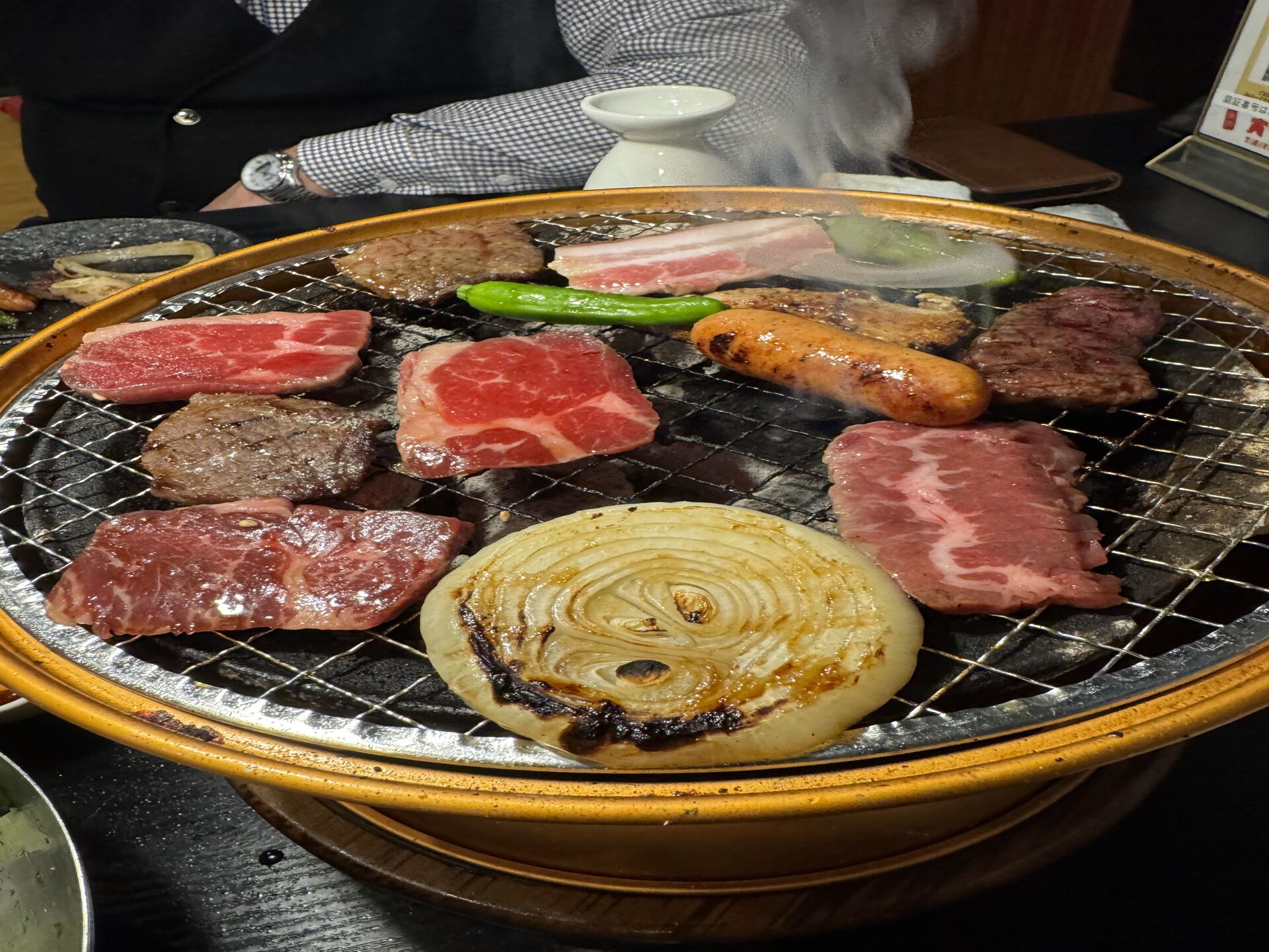 ## 今年も一年お疲れさまでした 〜焼き肉 寅やで忘年会〜
