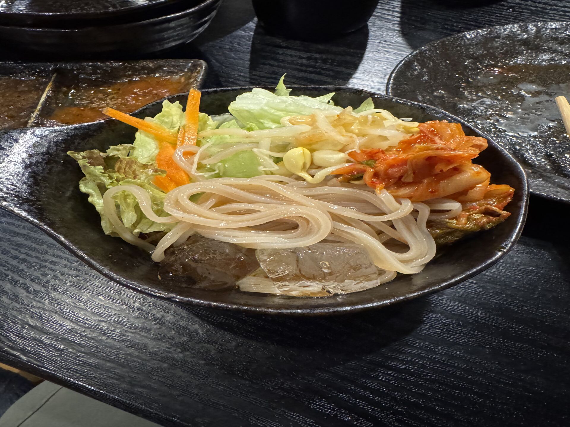 ## 今年も一年お疲れさまでした 〜焼き肉 寅やで忘年会〜
